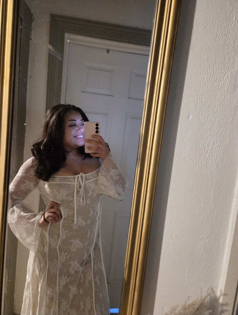 Sheer Lace Long Sleeve Nightdress in Ivory
